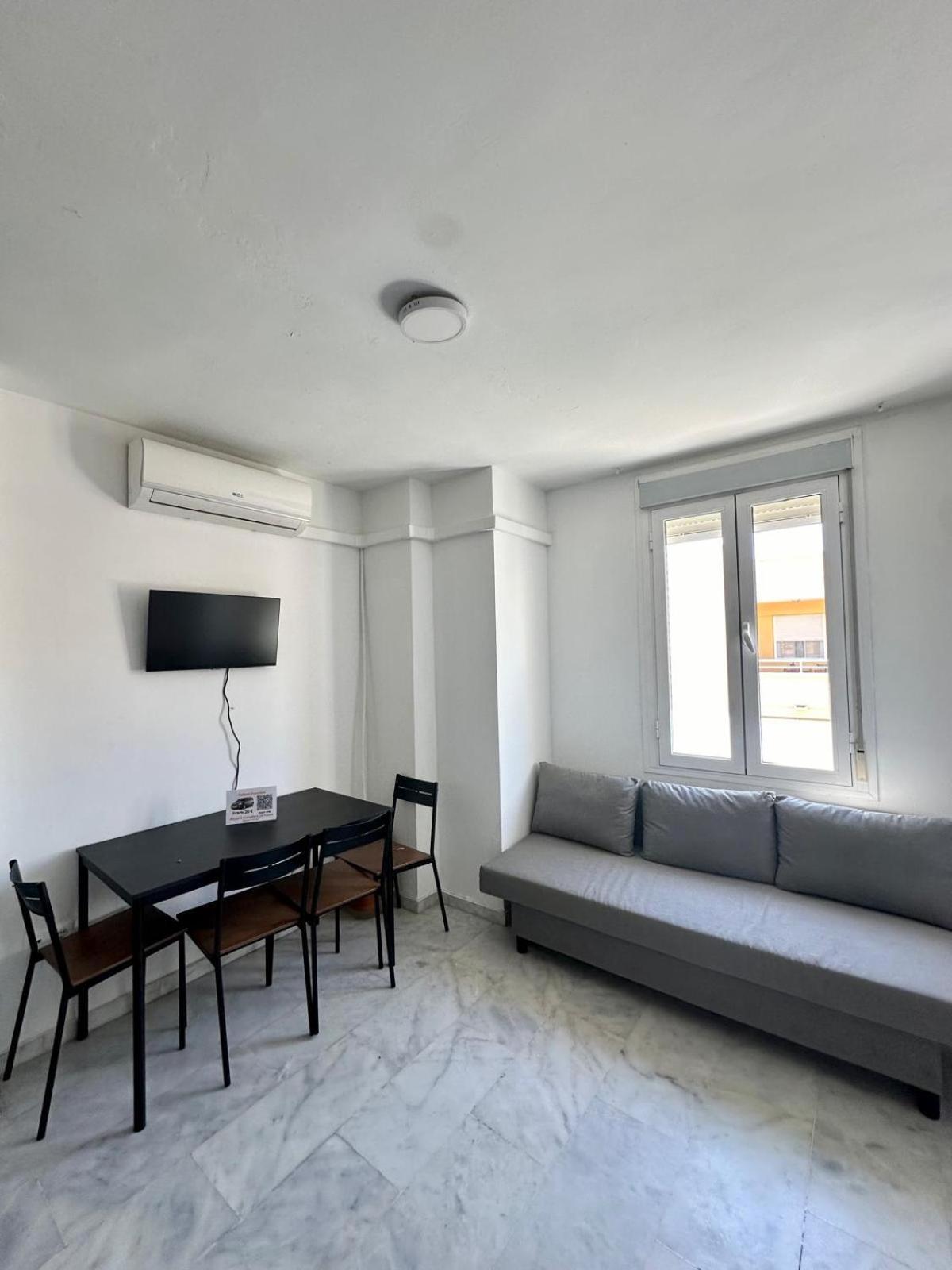 Apartamentos Playa Misericordias Málaga Esterno foto